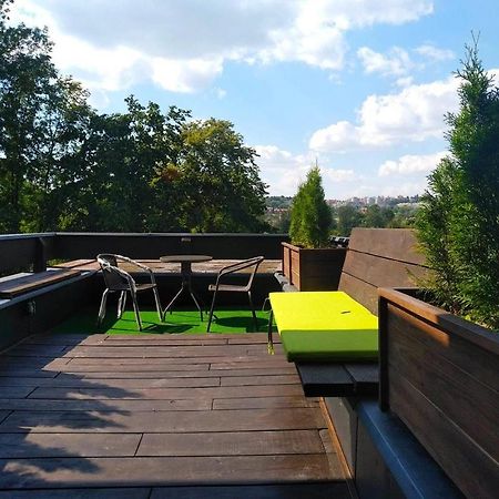 Bialy Orzel Aparthotel Пшемишъл Екстериор снимка