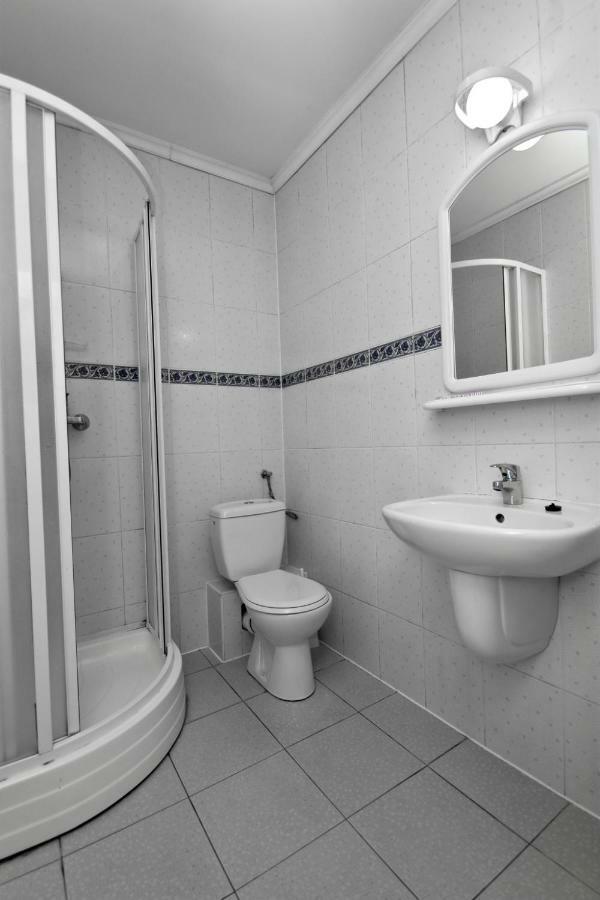 Bialy Orzel Aparthotel Пшемишъл Екстериор снимка